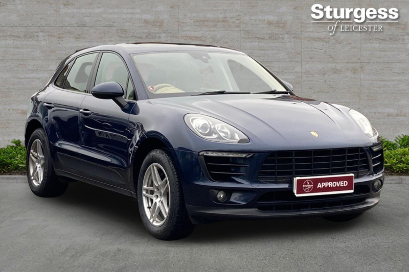 2015 Porsche Macan 2.0t SUV 5dr Petrol Pdk 4WD Euro 6 (s/s) (237 Ps) in Blue — image 1