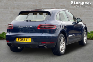 2015 Porsche Macan 2.0t SUV 5dr Petrol Pdk 4WD Euro 6 (s/s) (237 Ps) in Blue — image 6