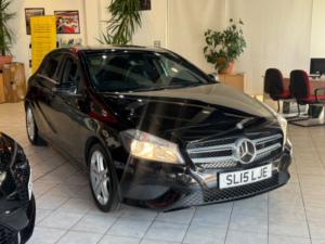 2015 Mercedes-Benz A Class 1.5 A180 Cdi Sport in Black — image 2