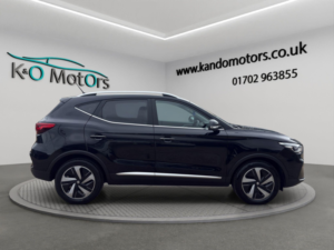 2022 MG MG Zs 72.6kwh Trophy Long Range Auto 5dr in Black — image 3