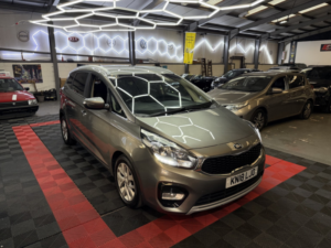 2018 Kia Carens