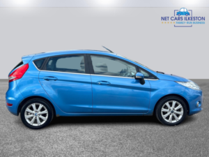 2009 Ford Fiesta 1.25 Zetec Hatchback 5dr Petrol Manual (133 G/km, 81 Bhp) in Blue — image 6
