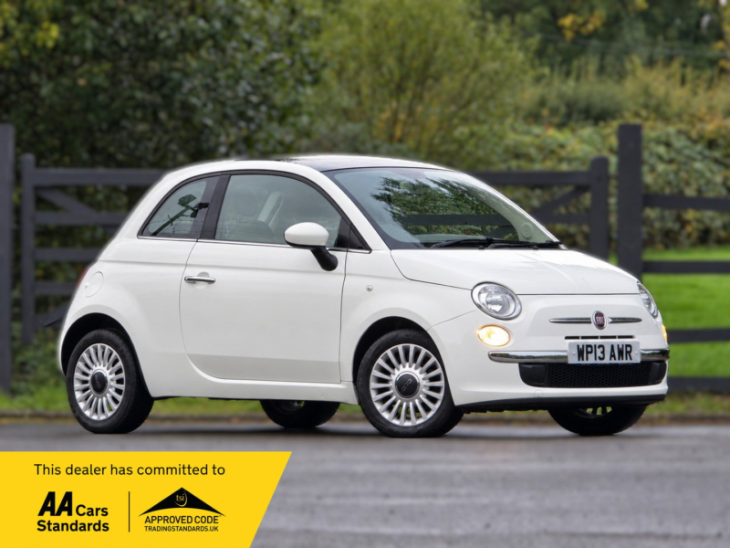2013 Fiat 500 1.2 Lounge Hatchback 3dr Petrol Manual Euro 4 (69 Bhp) in White — image 1