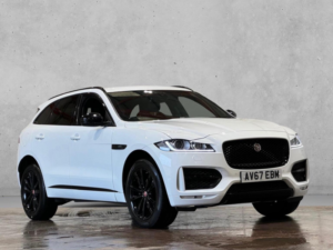 2017 Jaguar F-Pace 2.0 D240 R-Sport Auto AWD Euro 6 (s/s) 5dr in White — image 6