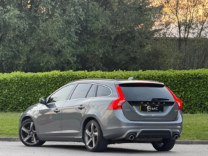 2015 Volvo V60 2.0 D4 R-Design Nav Auto Euro 6 (s/s) 5dr in Grey — image 5