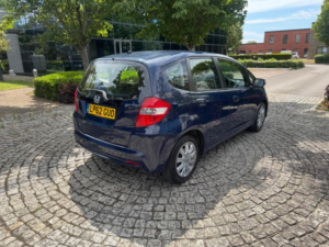 2013 Honda Jazz 1.4 I-Vtec Es CVT Euro 5 5dr in Blue — image 6