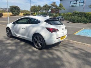 2017 Vauxhall Astra Gtc 1.6 Cdti Ecoflex Limited Edition Coupe 3dr Diesel Manual Euro 6 (s/s) (136 Ps) in White — image 6