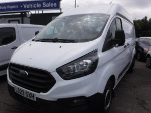 2023 Ford Transit Custom 2.0 Transit Custom Leader Van 300 L2 2.0l Ecoblue 130ps Fwd 6 Speed Manual in White — image 2