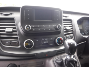 2023 Ford Transit Custom 2.0 Transit Custom Leader Van 300 L2 2.0l Ecoblue 130ps Fwd 6 Speed Manual in White — image 5