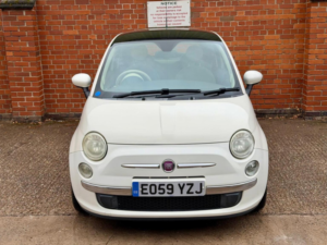 2009 Fiat 500 1.2 Lounge Euro 5 (s/s) 3dr in White — image 6