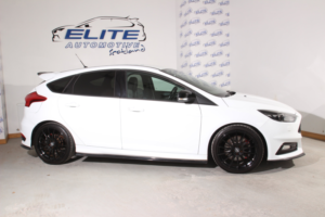 2016 Ford Focus 2.0t Ecoboost St-3 Hatchback 5dr Petrol Manual Euro 6 (s/s) (250 Ps) in White — image 2