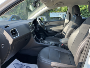 2021 SEAT Ateca 2.0 Tdi Se Technology in White — image 2