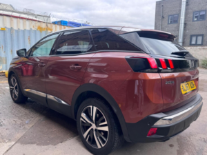 2018 Peugeot 3008 1.6 Bluehdi Allure Eat Euro 6 (s/s) 5dr in Bronze — image 5