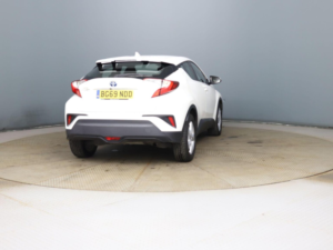 2019 Toyota C-Hr 1.8 Vvt-H Icon CVT Euro 6 (s/s) 5dr in White — image 5