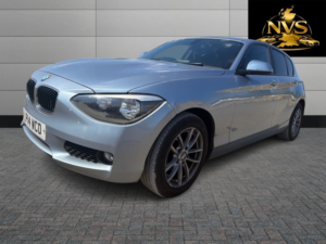 2014 BMW 1 Series 2.0 116d Se 5-Door in Blue — image 3