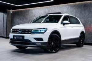 2017 Volkswagen Tiguan 2.0 Tdi Sel DSG Euro 6 (s/s) 5dr in White — image 4