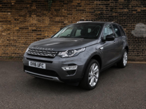 2016 Land Rover Discovery Sport 2.0 Td4 Hse Luxury Auto 4WD Euro 6 (s/s) 5dr in Grey — image 3