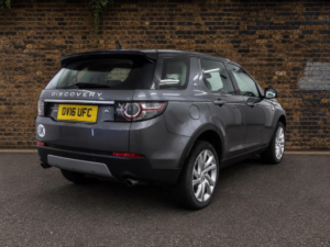 2016 Land Rover Discovery Sport 2.0 Td4 Hse Luxury Auto 4WD Euro 6 (s/s) 5dr in Grey — image 5