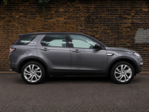 2016 Land Rover Discovery Sport 2.0 Td4 Hse Luxury Auto 4WD Euro 6 (s/s) 5dr in Grey — image 6