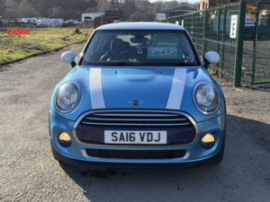 2016 MINI Hatch 1.5 Cooper 3-Door Hatch in Blue — image 2
