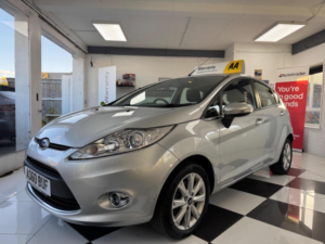2010 Ford Fiesta 1.25 Zetec 5dr in Silver — image 3