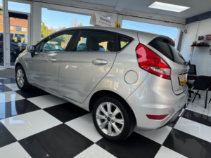 2010 Ford Fiesta 1.25 Zetec 5dr in Silver — image 4