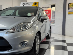 2010 Ford Fiesta 1.25 Zetec 5dr in Silver — image 5