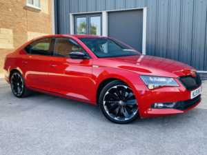 2019 Skoda Superb 2.0 Tsi Sportline Plus in Red — image 2