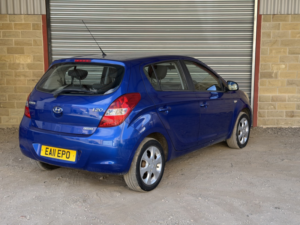 2011 Hyundai I20 1.4 Crdi Comfort in Blue — image 5