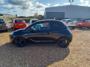 2016 Vauxhall Adam 1.2i Ecoflex Energised Euro 6 (s/s) 3dr in Black — image 4