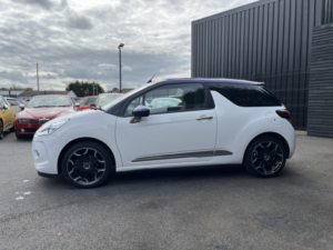 2013 Citroen Ds3 Cabrio 1.6 Vti Dstyle Plus in White — image 6