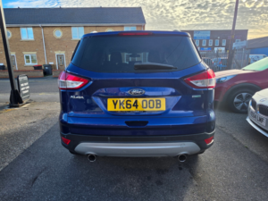 2014 Ford Kuga 1.6t Ecoboost Titanium SUV 5dr Petrol Manual 2WD Euro 5 (s/s) (150 Ps) in Blue — image 4