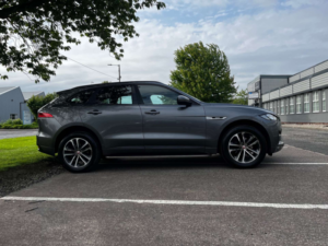 2016 Jaguar F-Pace 2.0 F-Pace R-Sport AWD D Auto 4WD 5dr in Grey — image 6