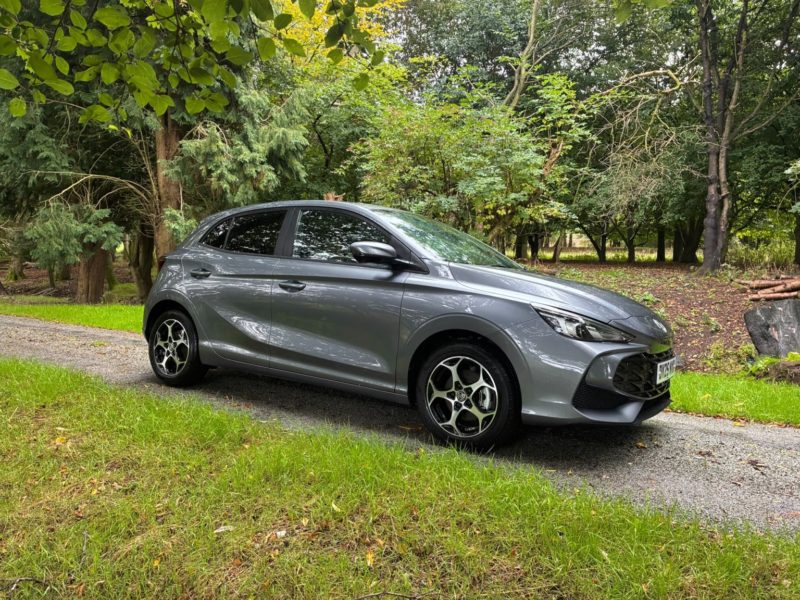 2025 MG Mg3 1.5 Hybrid+ Trophy in Grey — image 1
