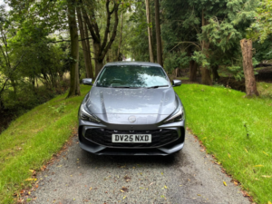 2025 MG Mg3 1.5 Hybrid+ Trophy in Grey — image 3