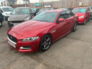 2018 Jaguar Xe 2.0d R-Sport Saloon 4dr Diesel Auto Euro 6 (s/s) (180 Ps) in Red — image 6