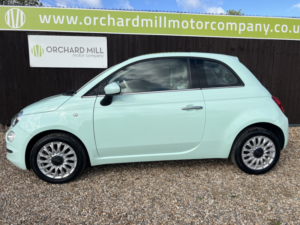 2017 Fiat 500 1.2 500 My17 1.2 69hp Lounge in Green — image 3