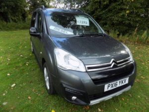 2016 Citroen Berlingo 1.6 Bluehdi Xtr Multispace MPV Euro 6 5dr in Grey — image 2