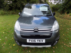 2016 Citroen Berlingo 1.6 Bluehdi Xtr Multispace MPV Euro 6 5dr in Grey — image 3