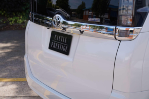 2016 Toyota Voxy 2.0 X 5dr 7 Seats in White — image 5