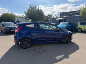 2016 Ford Fiesta 1.0t Ecoboost St-Line Euro 6 (s/s) 3dr in Blue — image 6