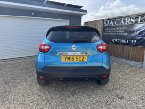 2015 Renault Captur 1.5 Dynamique S Medianav Dci 90 Stop & Start in Blue — image 5