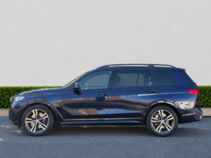 2020 BMW X7 3.0 40i M Sport SUV 5dr Petrol Auto Xdrive Euro 6 (s/s) (340 Ps) in Blue — image 4