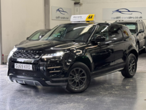 2019 Land Rover Range Rover Evoque 2.0 D150 R-Dynamic in Black — image 3
