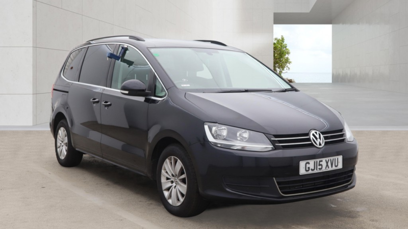 2015 Volkswagen Sharan 2.0 Tdi Bluemotion Tech Se in Black — image 1
