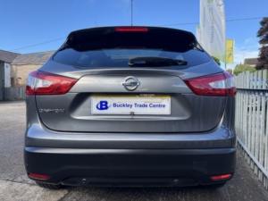 2017 Nissan Qashqai 1.2 Dig-T N-Connecta in Grey — image 4