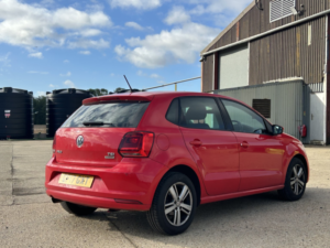 2017 Volkswagen Polo 1.2 Tsi Bluemotion Tech Match Edition in Red — image 4
