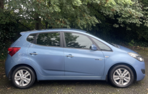 2012 Hyundai Ix20 1.6 Crdi Active in Blue — image 2