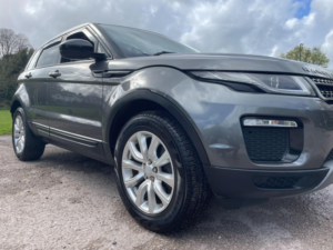 2016 Land Rover Range Rover Evoque 2.0 Td4 Se Tech Auto 4WD Euro 6 (s/s) 5dr in Grey — image 4