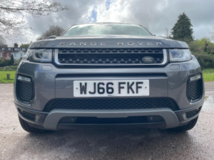 2016 Land Rover Range Rover Evoque 2.0 Td4 Se Tech Auto 4WD Euro 6 (s/s) 5dr in Grey — image 5
